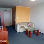Krysztalowa Przystan 홀리데이파크 므르제지노