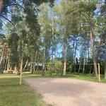 Krysztalowa Przystan 홀리데이파크 므르제지노