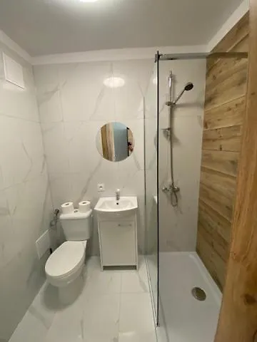 Kryształowa Przystań Kompleks wypoczynkowy *