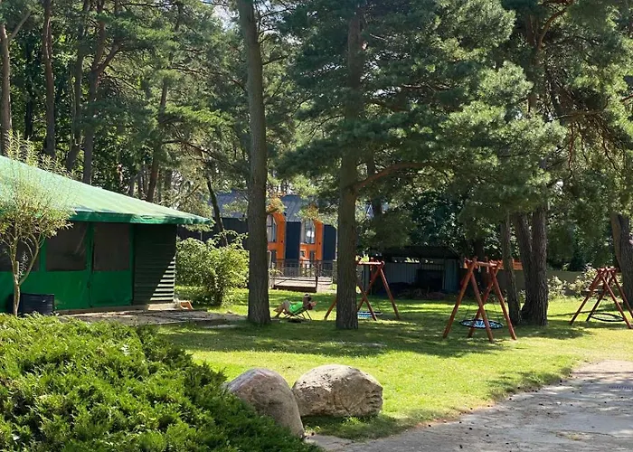 Kryształowa Przystań Kompleks wypoczynkowy *