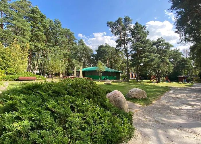 Kryształowa Przystań Kompleks wypoczynkowy *